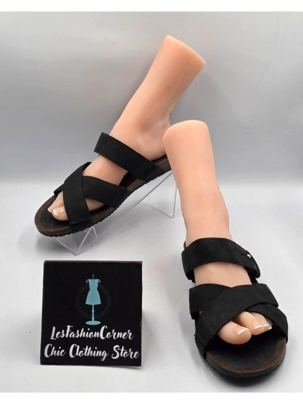 NWOB Teva Women's Black Leather Mahonia Slide Comfort Sole Sandals Size 11 3824